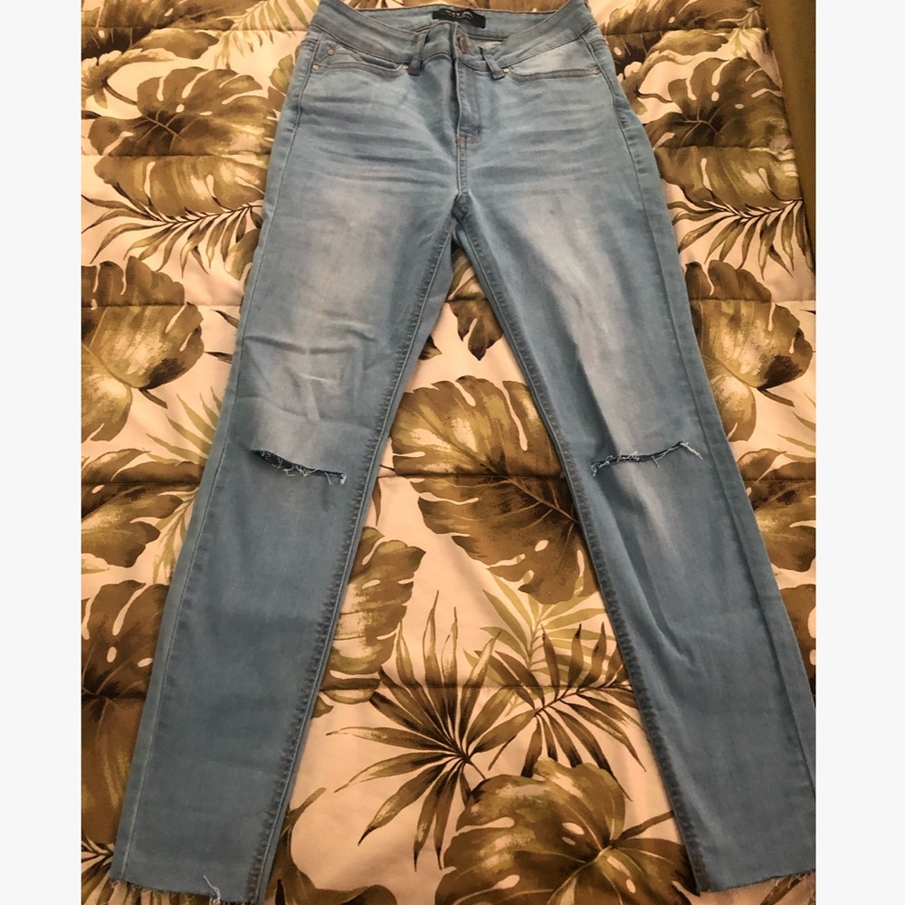 Light wash Fashion Nova Jeans